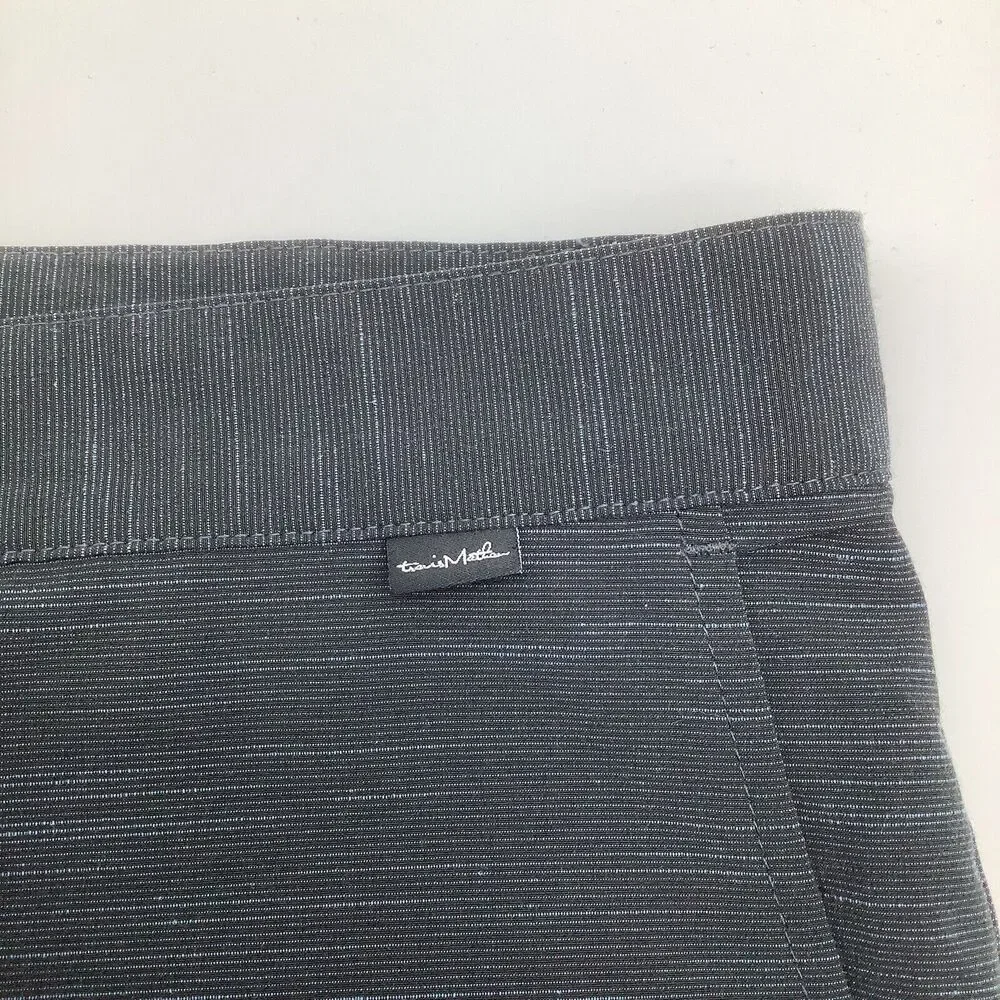 Travis Mathew Mens Golf Shorts Size 38‎